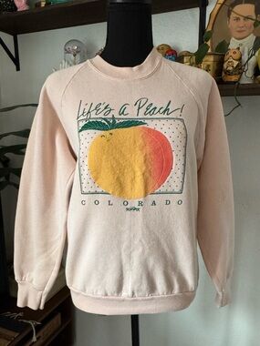 Vintage 80’s Life’s a Peach Colorado Crewneck Sweatshirt